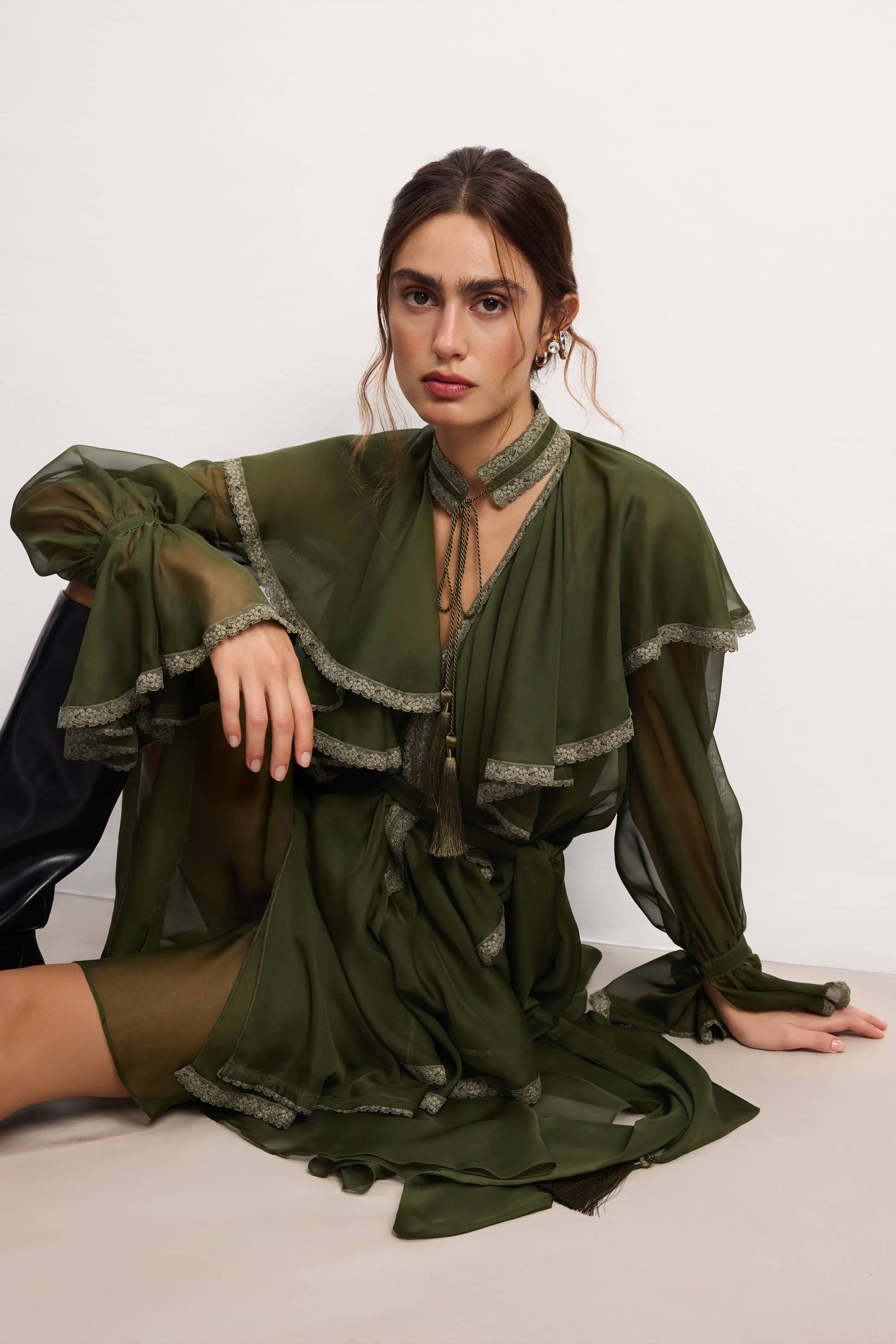 midi dresses with knee high boots Wrap Dress Dresses To Go With Knee High Boots 10+ Dress And Boot Combos To